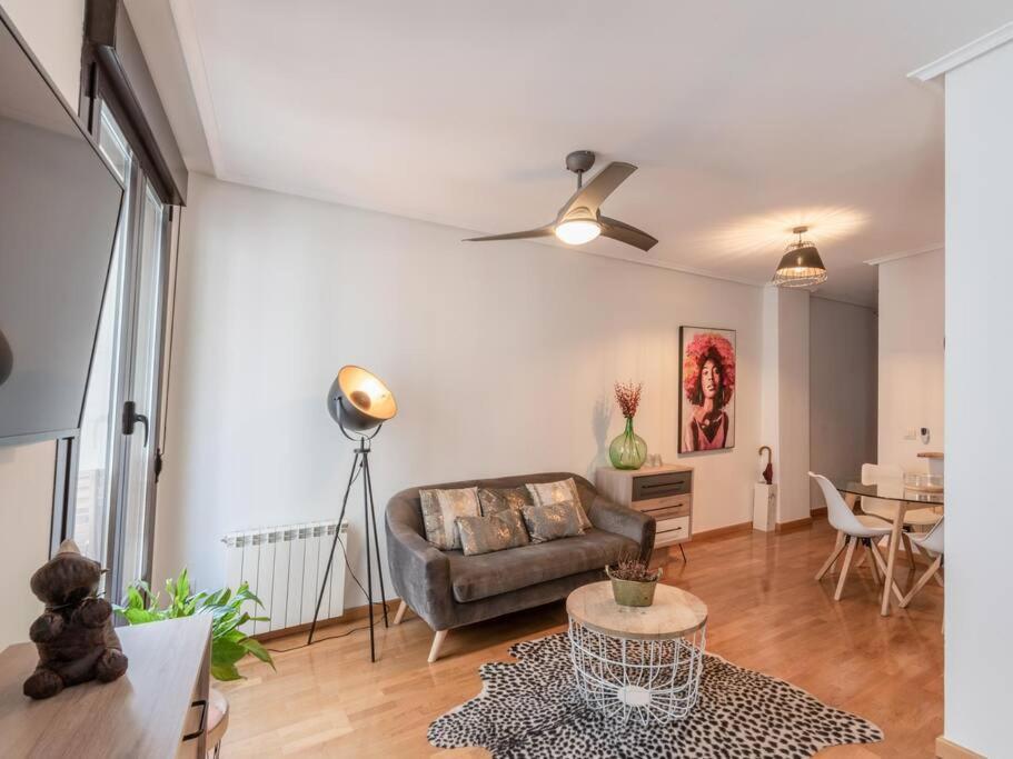 Duplex Cueva De Lobos By Clabao Leilighet Logroño Eksteriør bilde